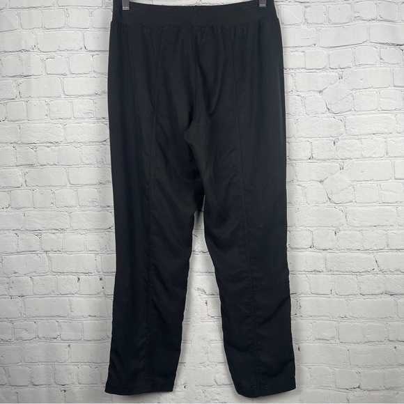 SOFT SURROUNDINGS Metro studded black ankle pants, size S Petite - Picture 2 of 11